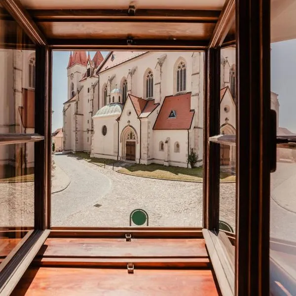 Apartmány Staré Město, hotel ve Znojmě