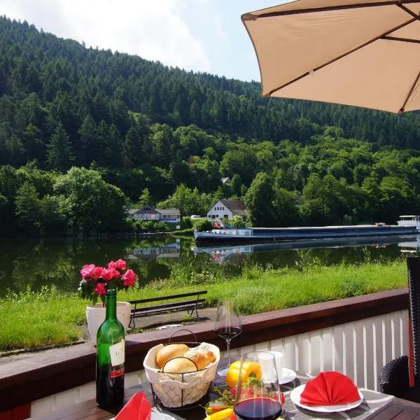 Altes Fährhaus an der Mosel anno1633, ξενοδοχείο σε Traben-Trarbach