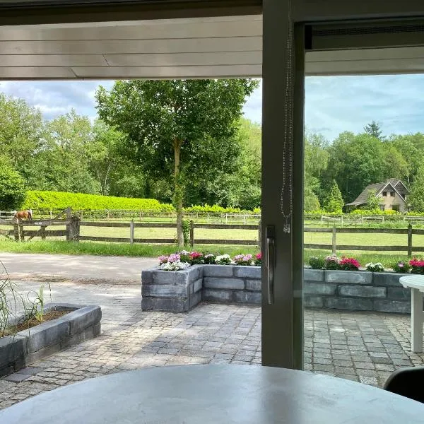Overnachting Vanjewelste, hotel v destinaci Enschede