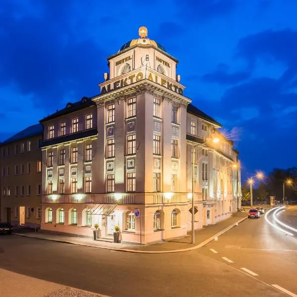 Hotel Alekto, hotel in Großschirma