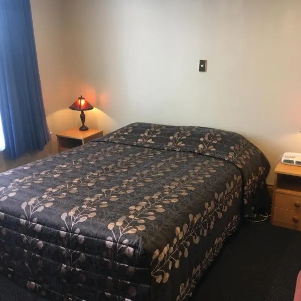 Leviathan Hotel, hotel di Dunedin