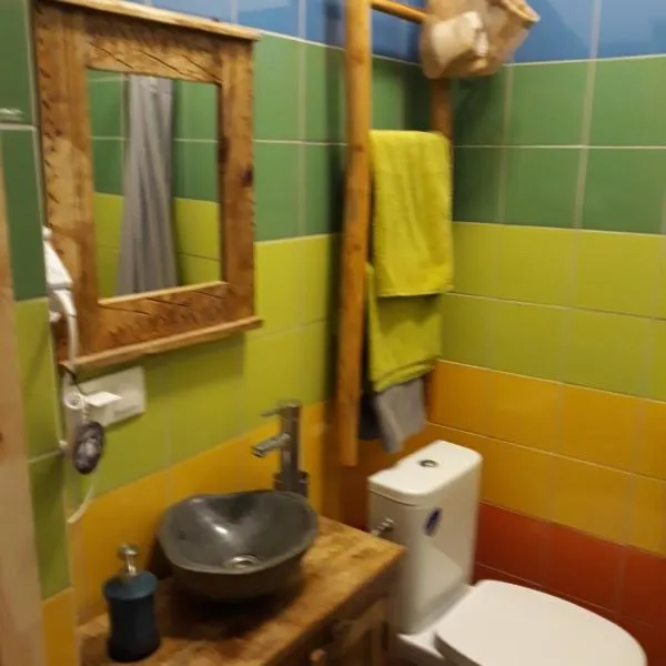 Wioska pod Kogutem, hotel en Krępa