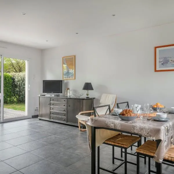 Maison mitoyenne, Port du Crouesty à 200m - 4 pers, hotel em Arzon