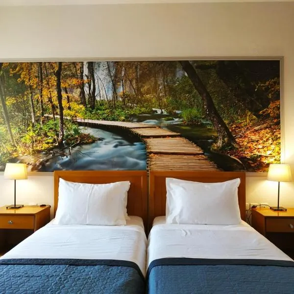 Eviali Apartments, hotel in Limne