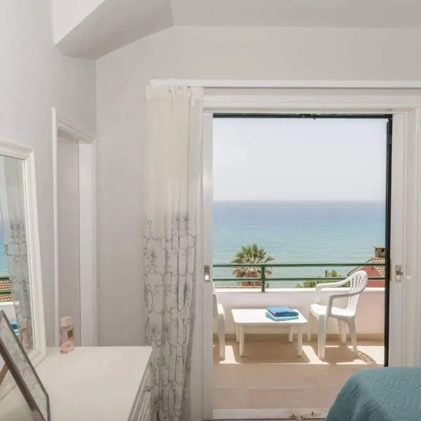 Viesnīca Aria, Maisonette in Glyfada Beach pilsētā Glifāda