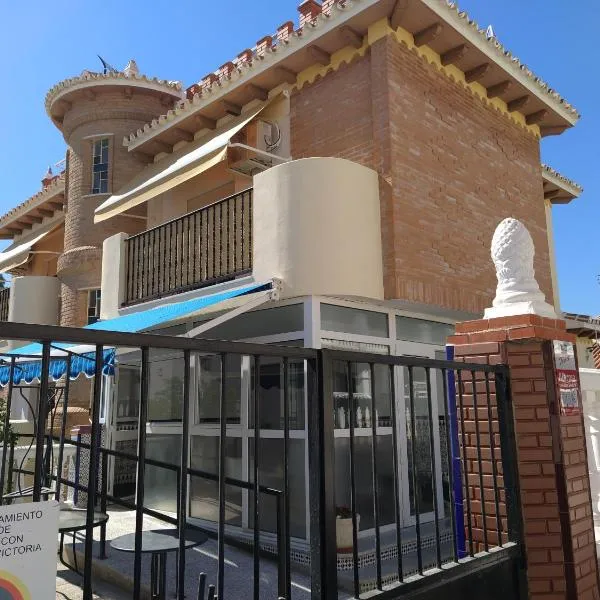 Monísimo Pensión Rincón de la Victoria, hotel v destinácii Rincón de la Victoria