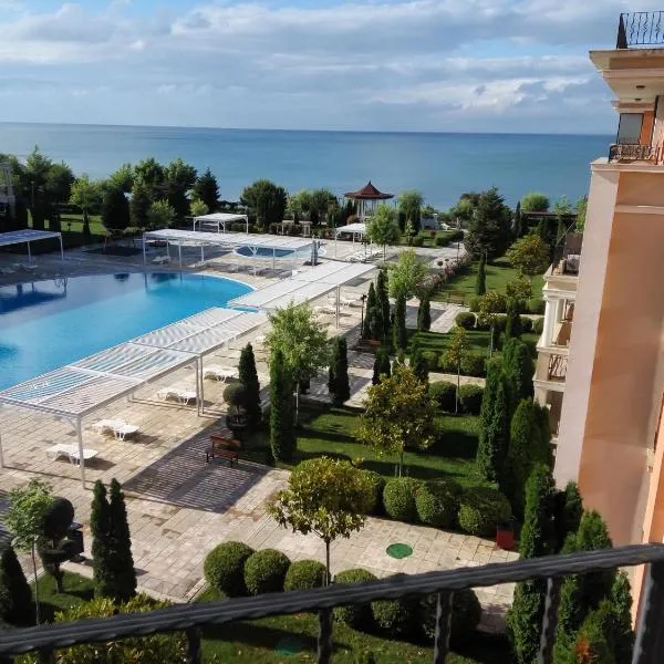 Sea View Apartment PRESTIGE FORT BEACH , PREMIER FORT BEACH, Hotel in Sweti Wlas