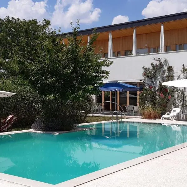 Hotel Gracanica、プリシュティナのホテル