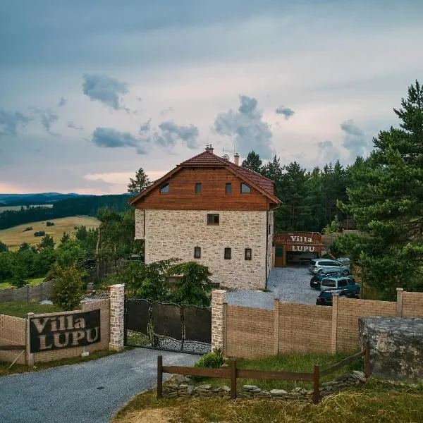 Villa LUPU, hôtel à Smižany