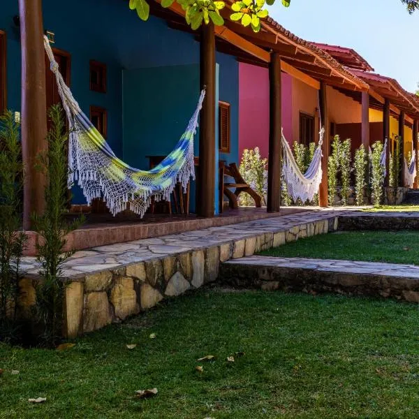 Cores do Cerrado - chalés e suítes, Hotel in Goiás