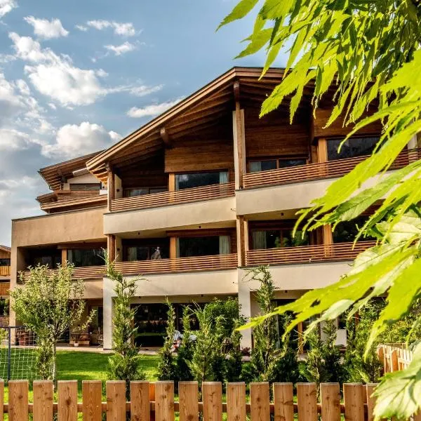 Mysciliar Apartment Sky I, hotel in Siusi