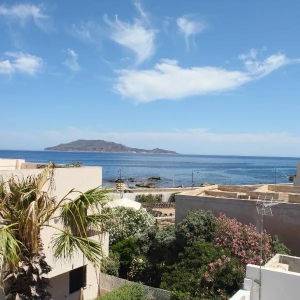 Casa Maja rooms & suites, hotel in Favignana