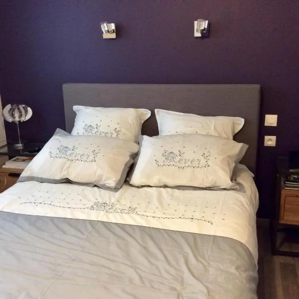 Chambre tout confort du Tilleul, hotell i Yville-sur-Seine