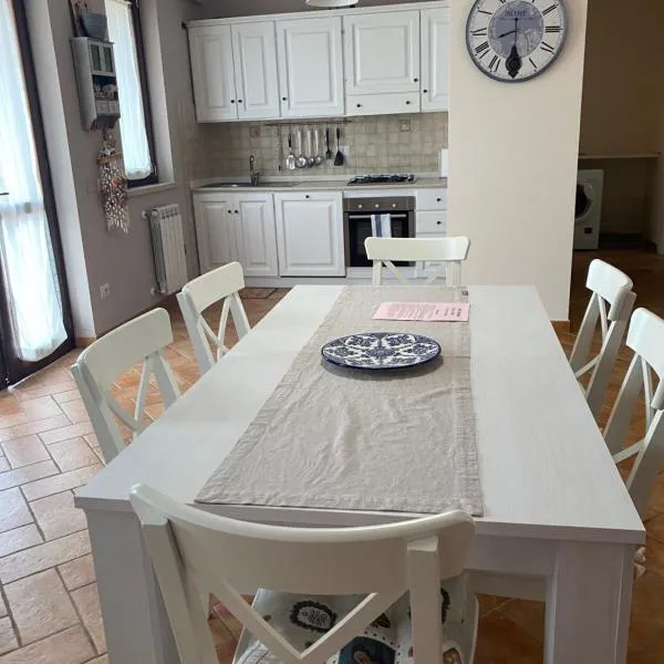 Agriturismo Colle d' Oro, khách sạn ở Pescia Romana