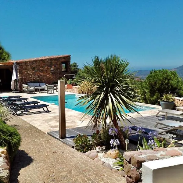 Au pied des oliviers, hotel v destinaci Calenzana