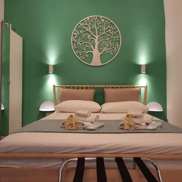 GELSO HOME, hotel in Naples