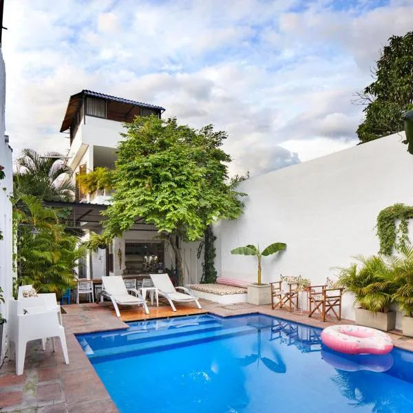 Casa Amberes, hotel v destinaci Honda