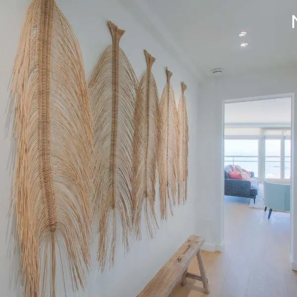Appartement 7 op de zeedijk in Knokke voor max 6 personen、クノック・ヘイストのホテル