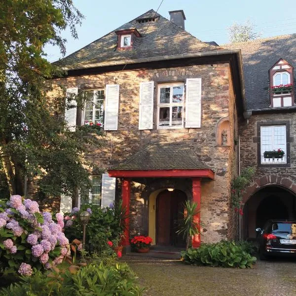 Pension Marienhof, hotel v destinaci Kobern-Gondorf