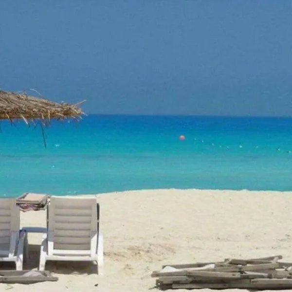 في اجمل قرى الساحل الشمالي شاليه عائلي جديد.., hotel v destinaci Dawwār al Ḩajj Aḩmad