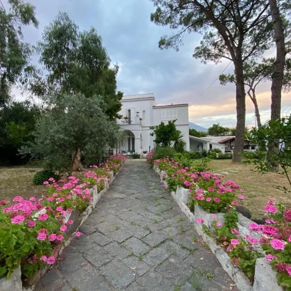 B&B Casa Maria Vittoria, хотел в Торе дел Греко