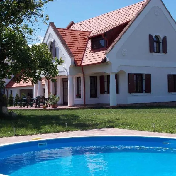 Holiday home Nagyvazsony - Balaton 20231, hotel di Nagyvazsony