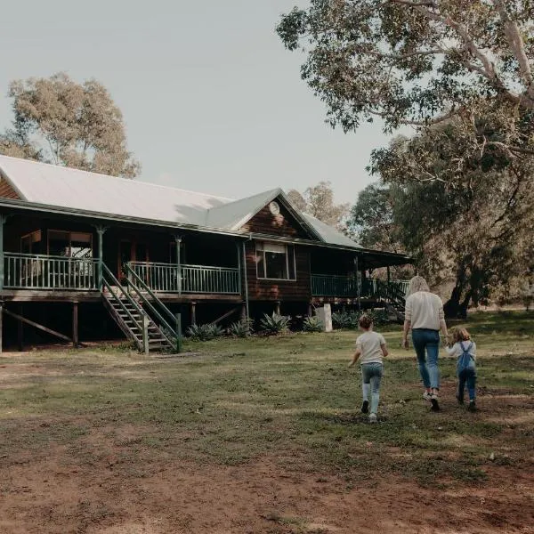 Yallingup Forest Resort, hotel en Quindalup