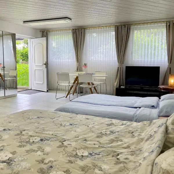 Studio in Stadtnähe Zürich mit guter Verkehrsanbindung, hotel di Adliswil