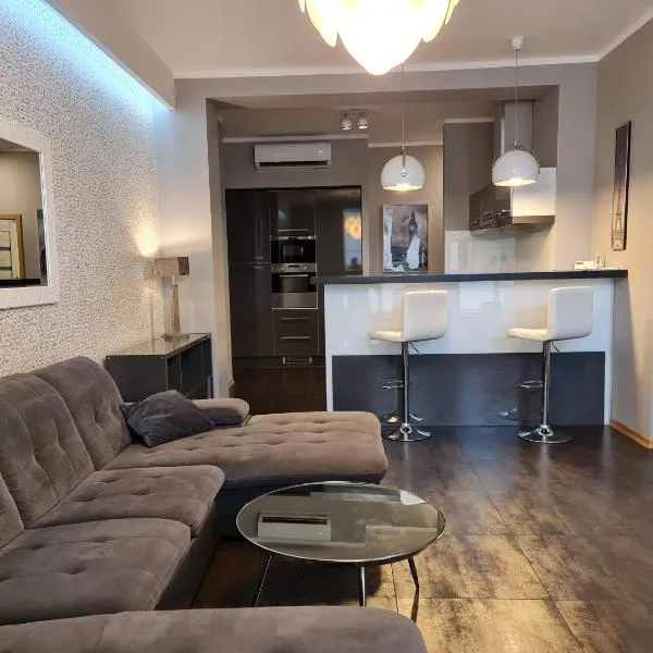 Apartament dwupoziomowy Kłodzko - Centrum, hotel u gradu Bardo