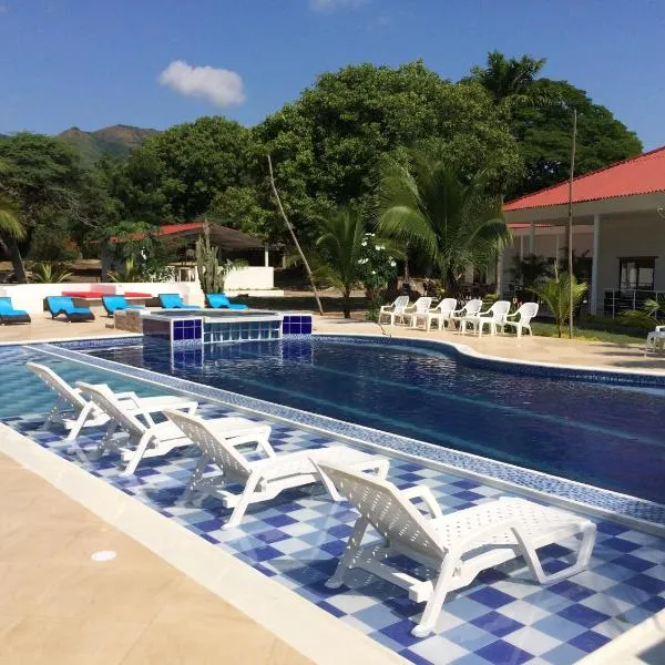 Arizona Ranch Hotel, hotel v destinaci Girardot