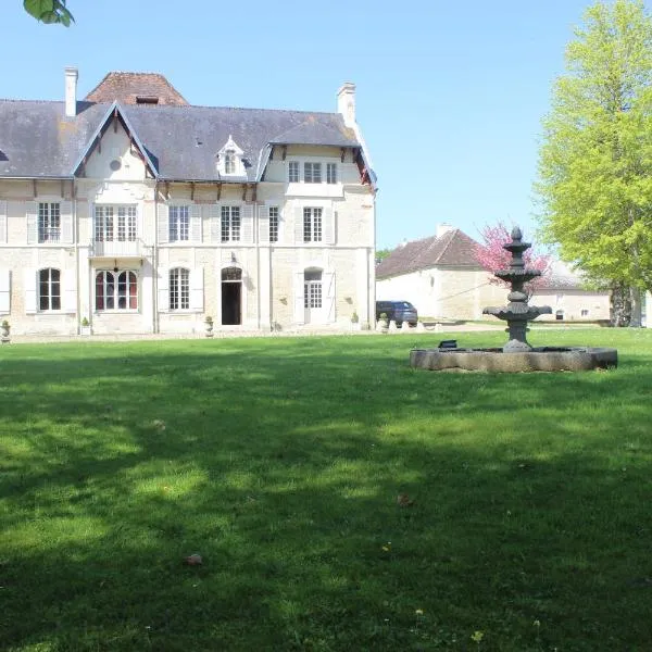 Château du Mesnil Soleil , gites et chambres d'hôtes, hotel en Fresné-la-Mère