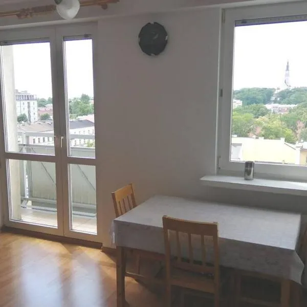 Apartament z przepięknym widokiem w samym centrum, hotel in Częstochowa