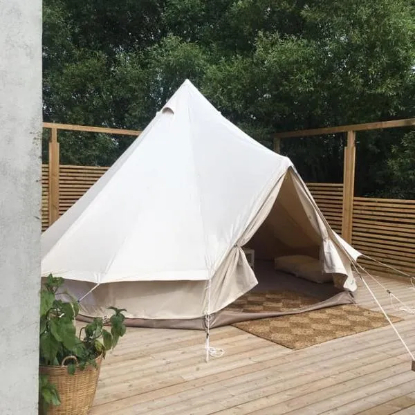 Glamping i Döshult, hotel v destinaci Viken