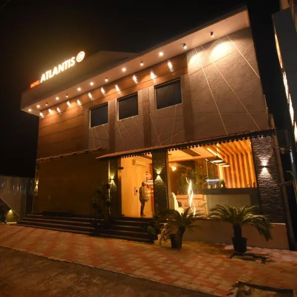 Hotel Atlantis, hotel in Swamimalai