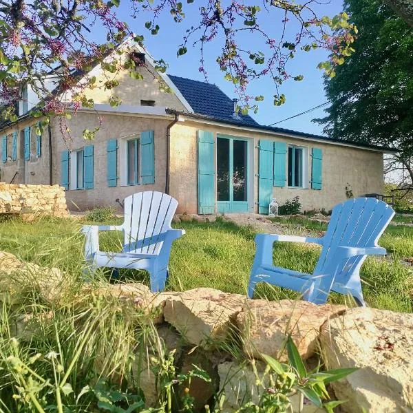 La Belle Petite Ferme Rosiers de Julliac 19350, hotel em Les Bos