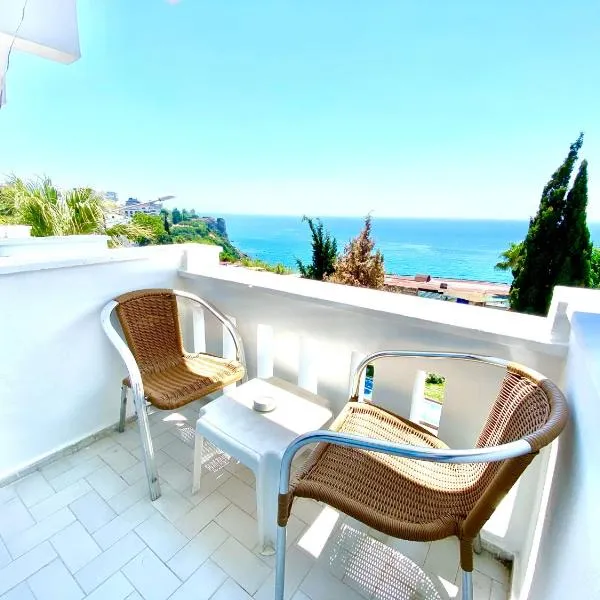 Royal City Hotel, hotel in Antalya