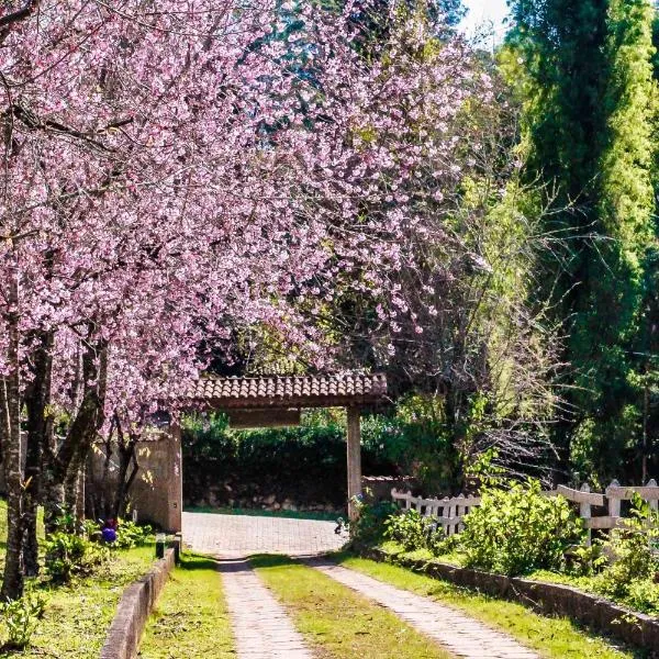 Pousada das Flores, hotel sa Gonçalves