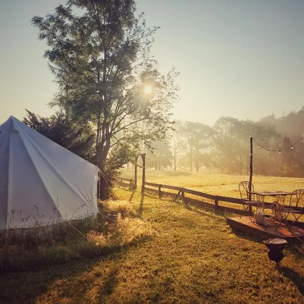 Trapani glamping camp, hôtel à Růžová