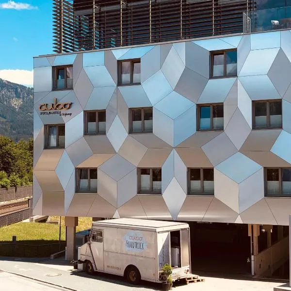 Viesnīca Cubo Sport & Art Hotel pilsētā Sanktjohanna Tirolē