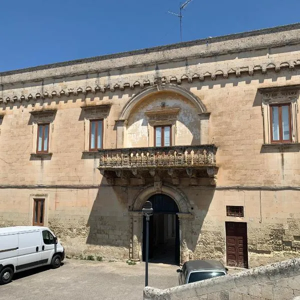 Palazzo Moschettini, hótel í Martano