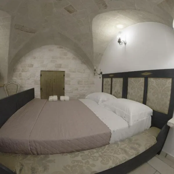 Dimora Baronia – hotel w mieście Latiano