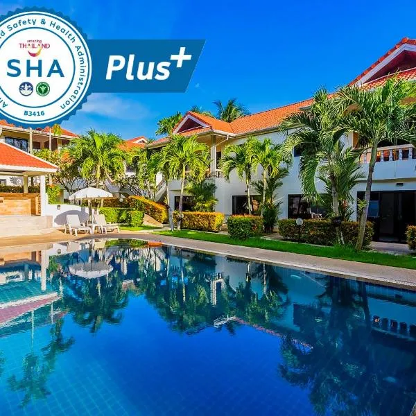 Phuket Riviera Villas - SHA Extra Plus, отель в Най-Харн-Бич
