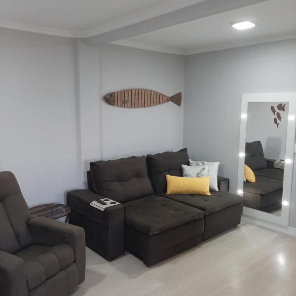 Apartamento na Praia da Enseada, 100 mt praia