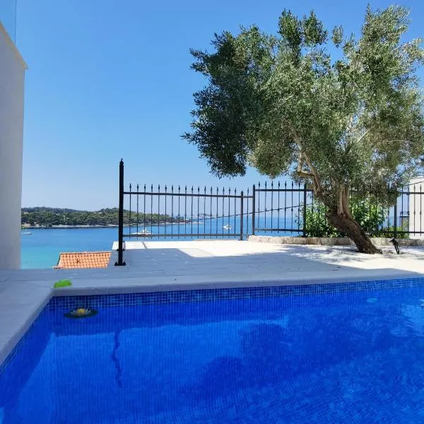Villa Gloria, khách sạn ở Cavtat