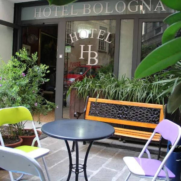 Hotel Bologna, hotel v Janově
