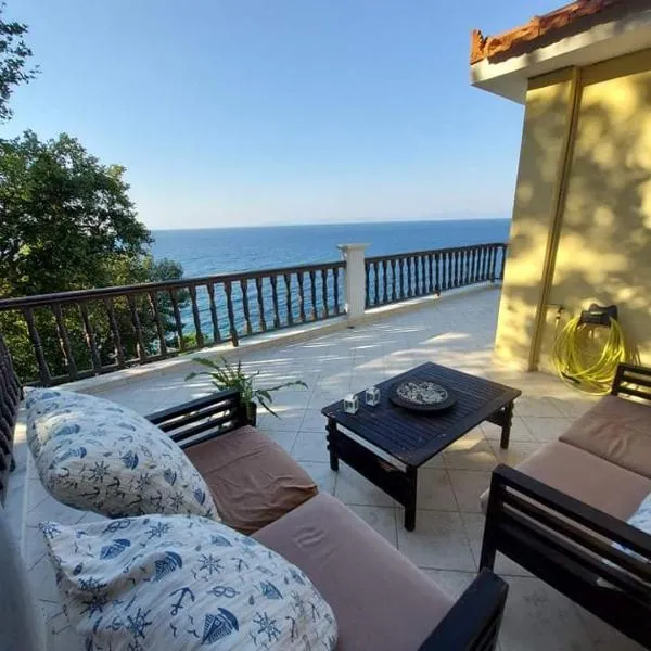 Villa Zisi, hotel v destinaci Livadáki