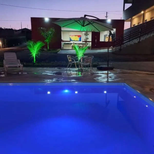 Pousada Morada dos Pássaros, hotel v destinaci Capitólio