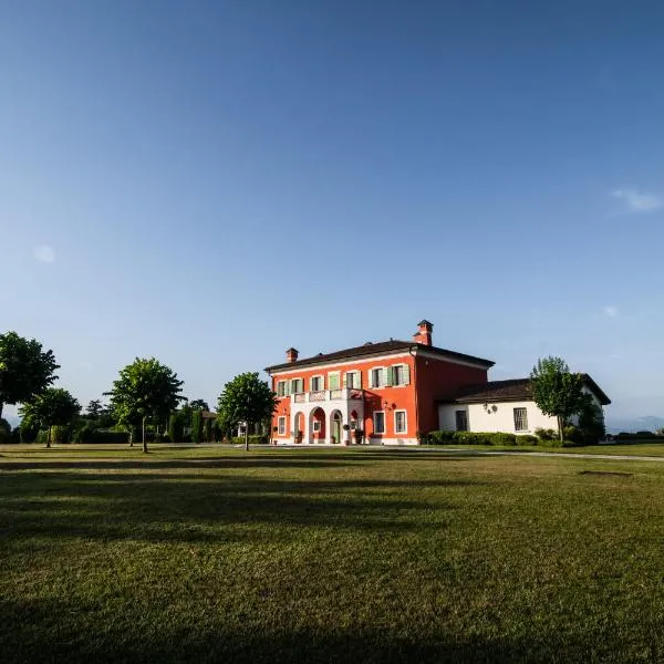 Villa San Pietro, hotel in Desenzano del Garda