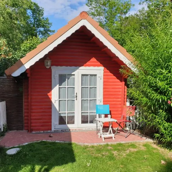 Tinyhouse am Fluss, hotel v destinaci Otterndorf