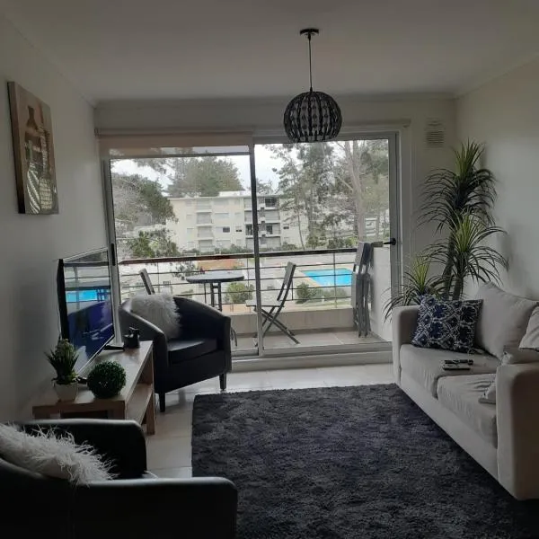 Esmeralda Apartment, ξενοδοχείο σε El Tabo